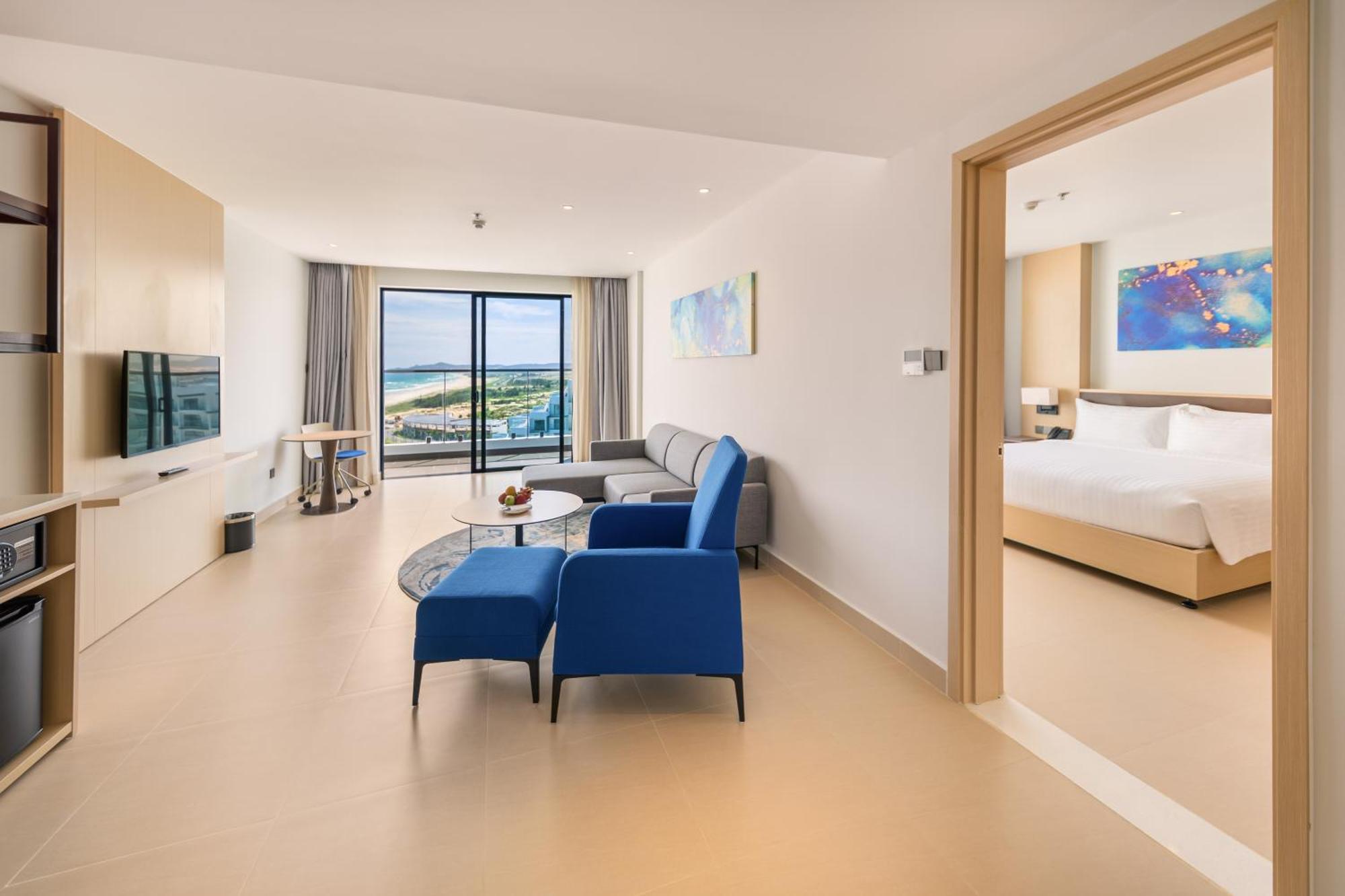 The Empyrean Cam Ranh Beach Resort Экстерьер фото