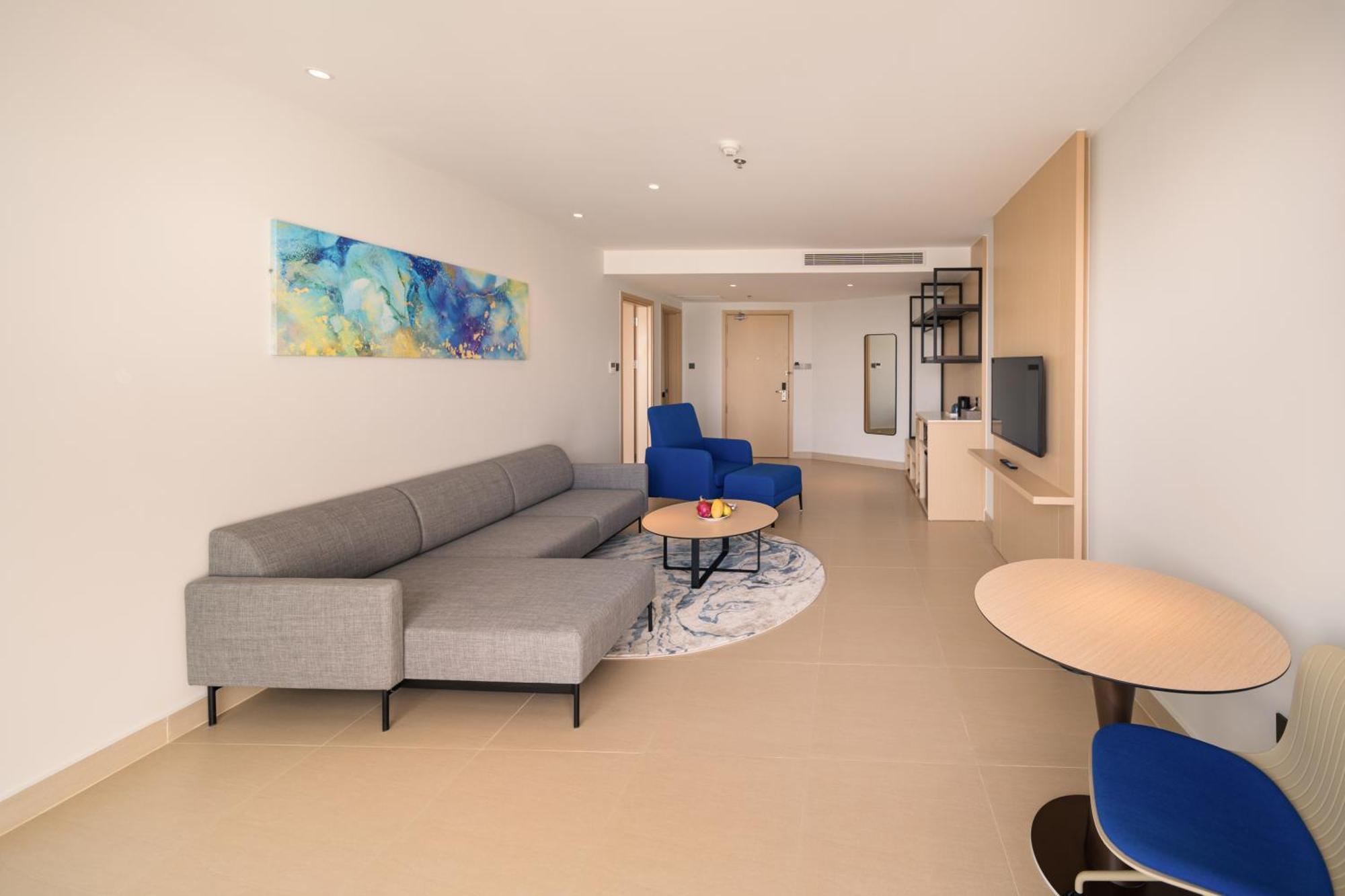 The Empyrean Cam Ranh Beach Resort Экстерьер фото